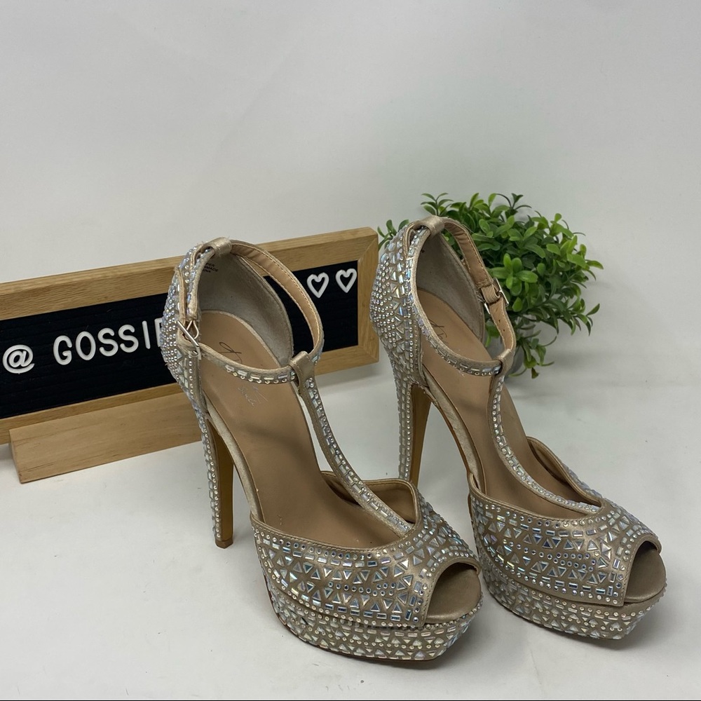 Thalia Sodi Rhinestone Heels Size 5.5